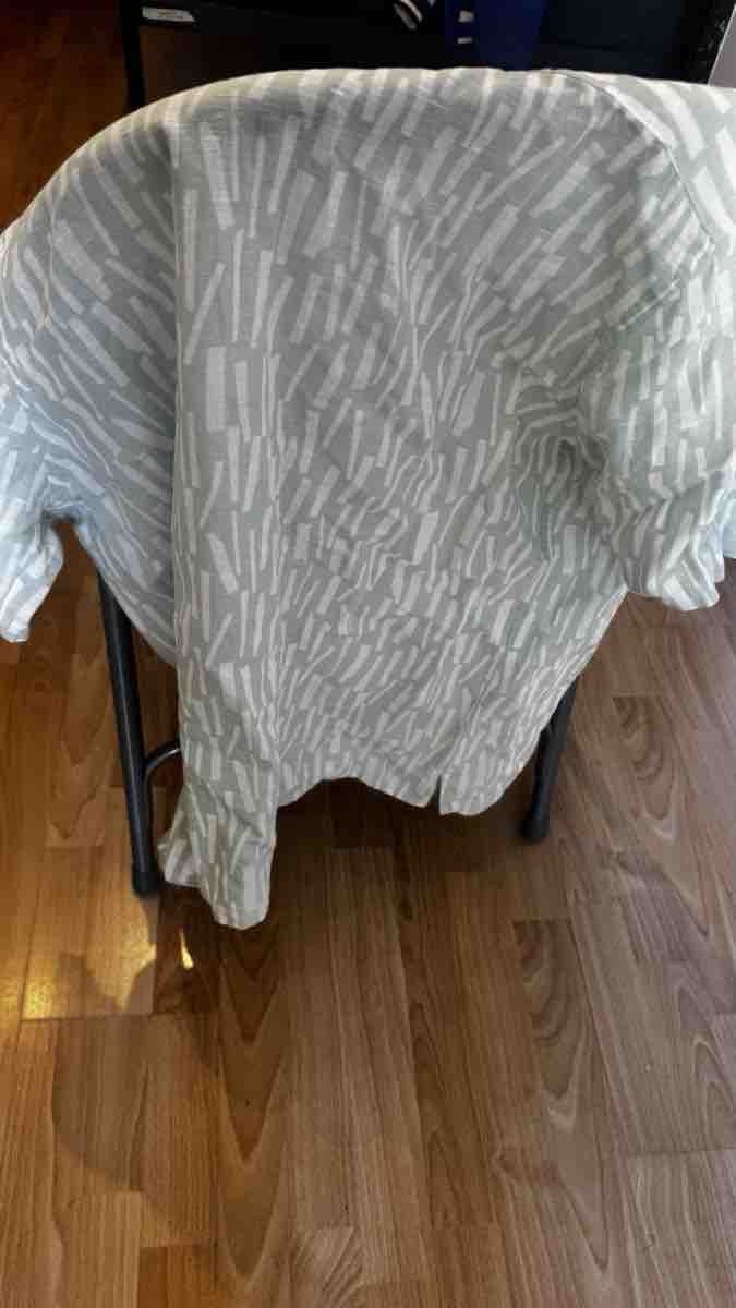 Camicie: Patterned fabric curtain light green used condition – Usato da Biel/Bienne venduto da arj_kmv9