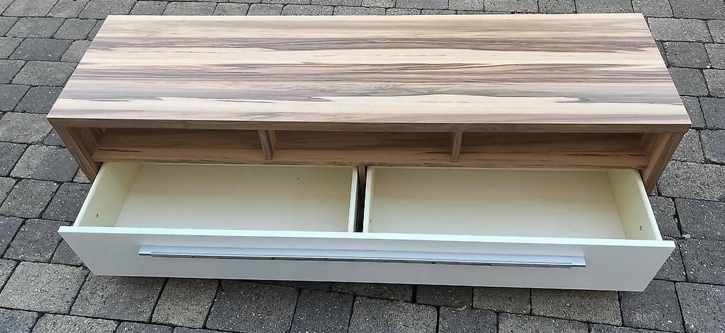 Mobili TV: TV Board/TV Bank GRATIS – Usato da Homburg venduto da H.I. 1