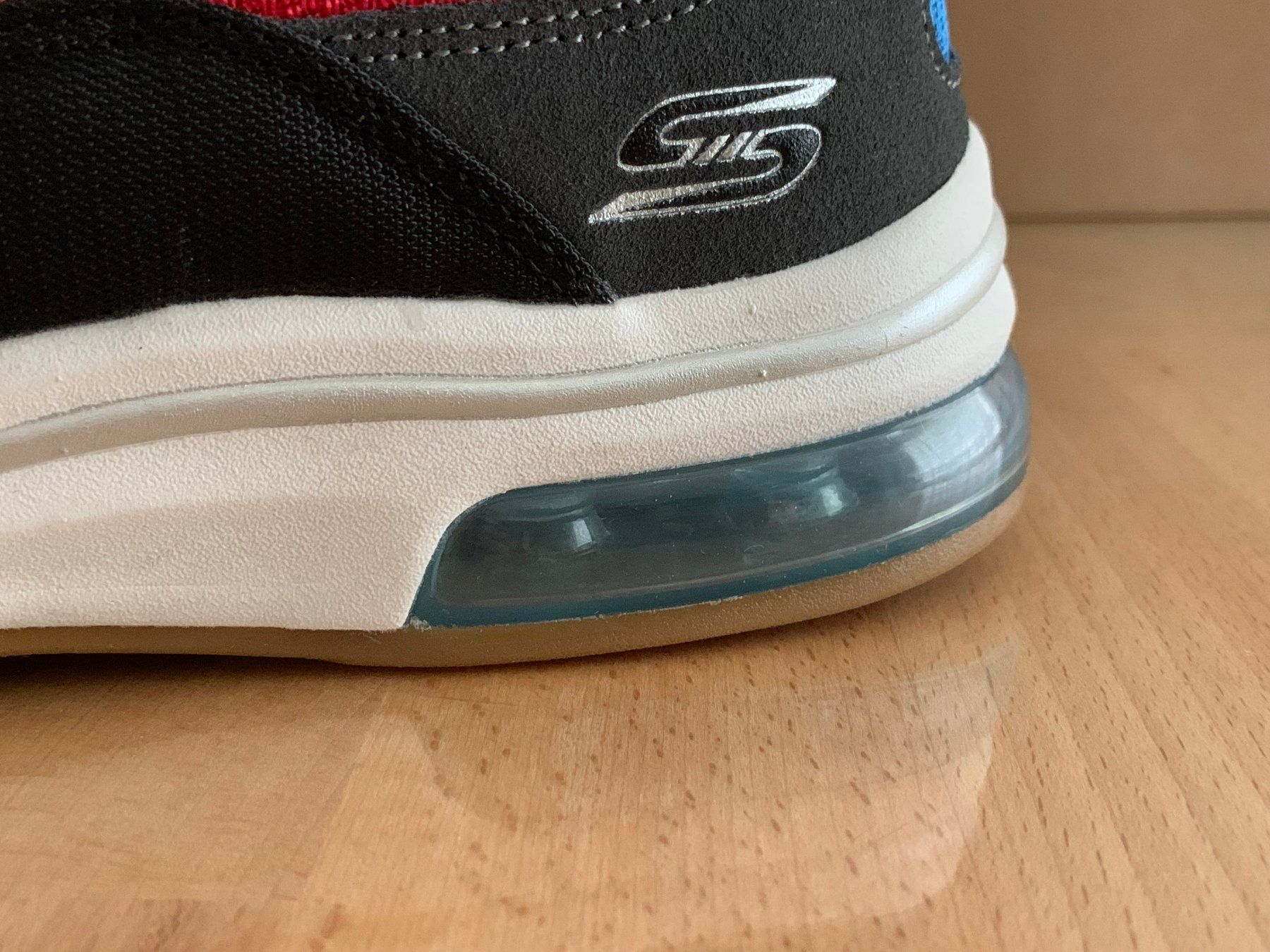 Skechers Scarpe da uomo: Sneakers Scechers Bobs Sport Memory Foam Gr. 41 – Nuovo e nell'imballaggio originale da Wetzikon ZH venduto da EvisStore 2