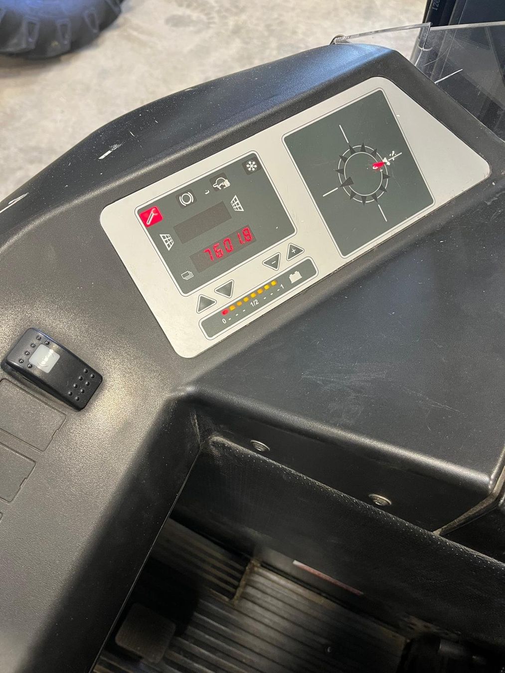 Gabelstapler & Hubwagen: Stapler OM XR14ac – Gebraucht aus Affeltrangen von Ottmech 3