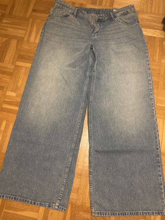 Bershka Wide Leg Jeans Gr. 42