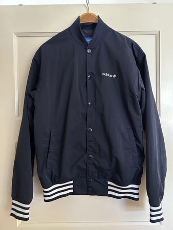 Adidas Bomberjacke Jacke dunkelblau Grösse S 