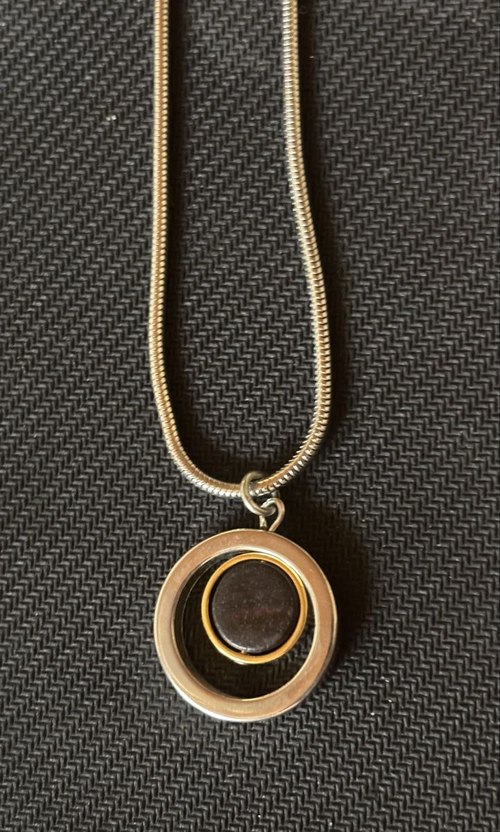 Catenine: Kette mit Anhänger, neuwertig – Nuovo e nell'imballaggio originale da Köniz venduto da Vamp-Wer 1