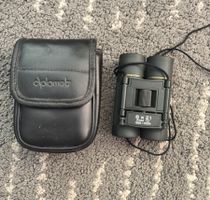 Kompaktes Fernglas Diplomat 8x21