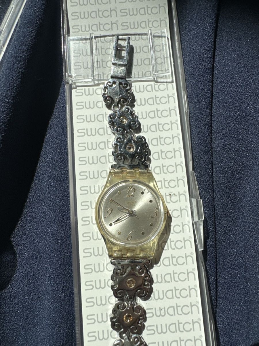 Swatch Orologi: Schöne Swatch Uhr mit Schmuckarmband – Usato da Adlikon venduto da Chbu84 1