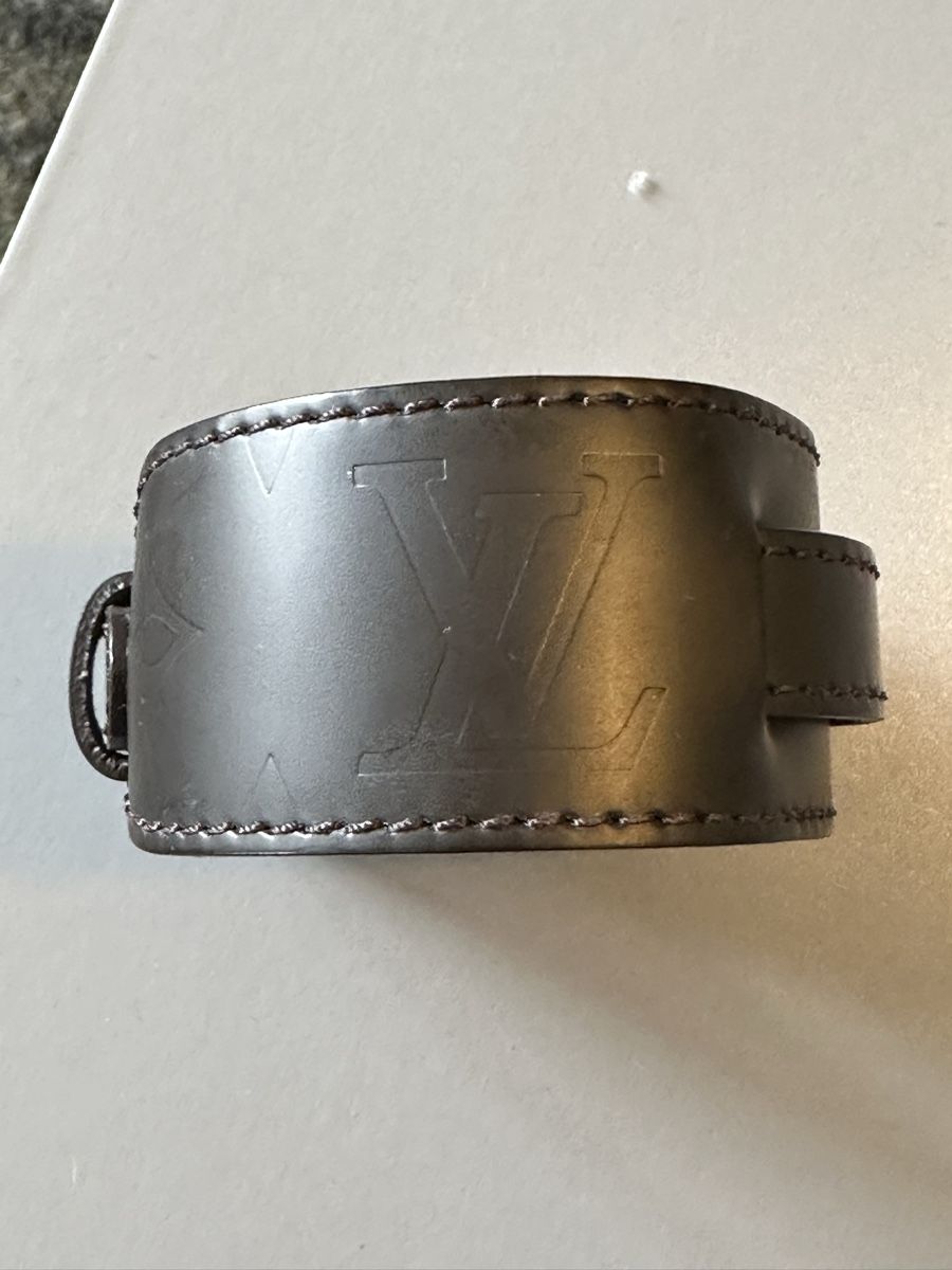 Louis Vuitton Bracciali & Braccialetti: Bracelet cuir marron-Louis Vuitton, taille S. – Usato da Genève venduto da Tom6 1