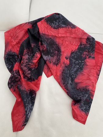 Seiden Foulard 🌸