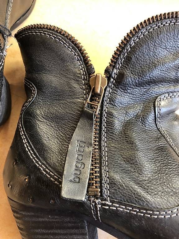 Scarpe da donna: Stifeletten Bugatti exclusives Designe Gr 37 – Usato da Meiringen venduto da Bignoddy 1