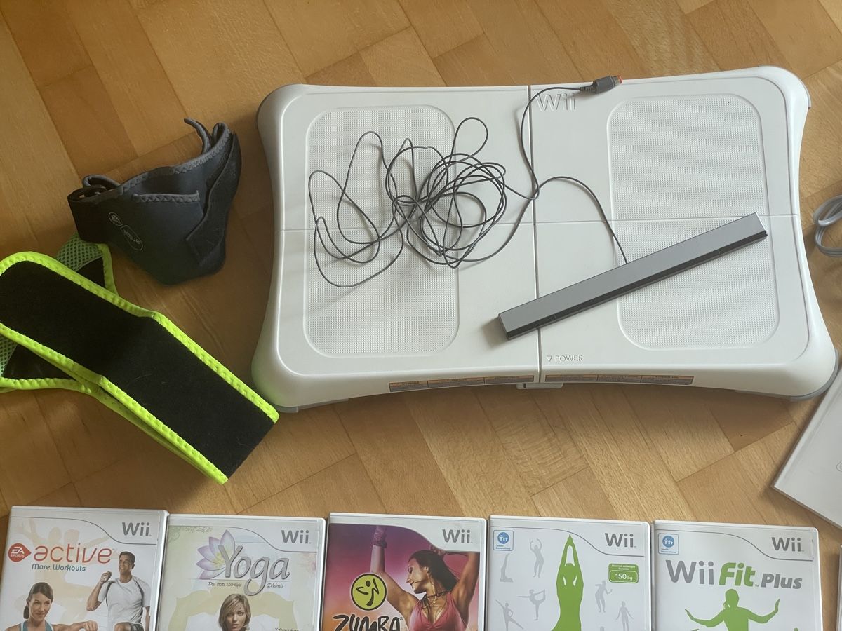 Nintendo Konsolen: Nintendo Wii Bundle – Gebraucht aus Wittenbach von Flubbinenkitter 3