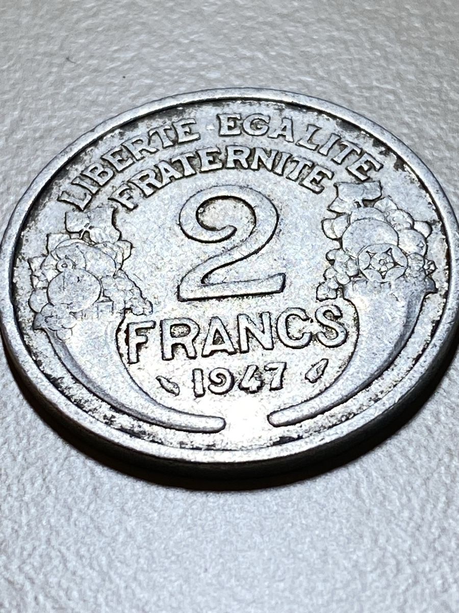 Tutti le monete: France - 2 francs - 1947 – Usato da Payerne venduto da Mike1682