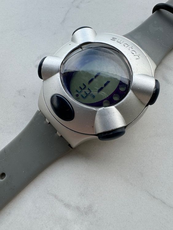 SWATCH*BEAT*ALU *YQS1000*FLOATING.DOT.*MIT SILIKON BAND 3
