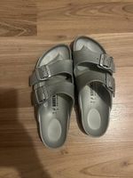 Birkenstock aus Plastik, Grösse 37