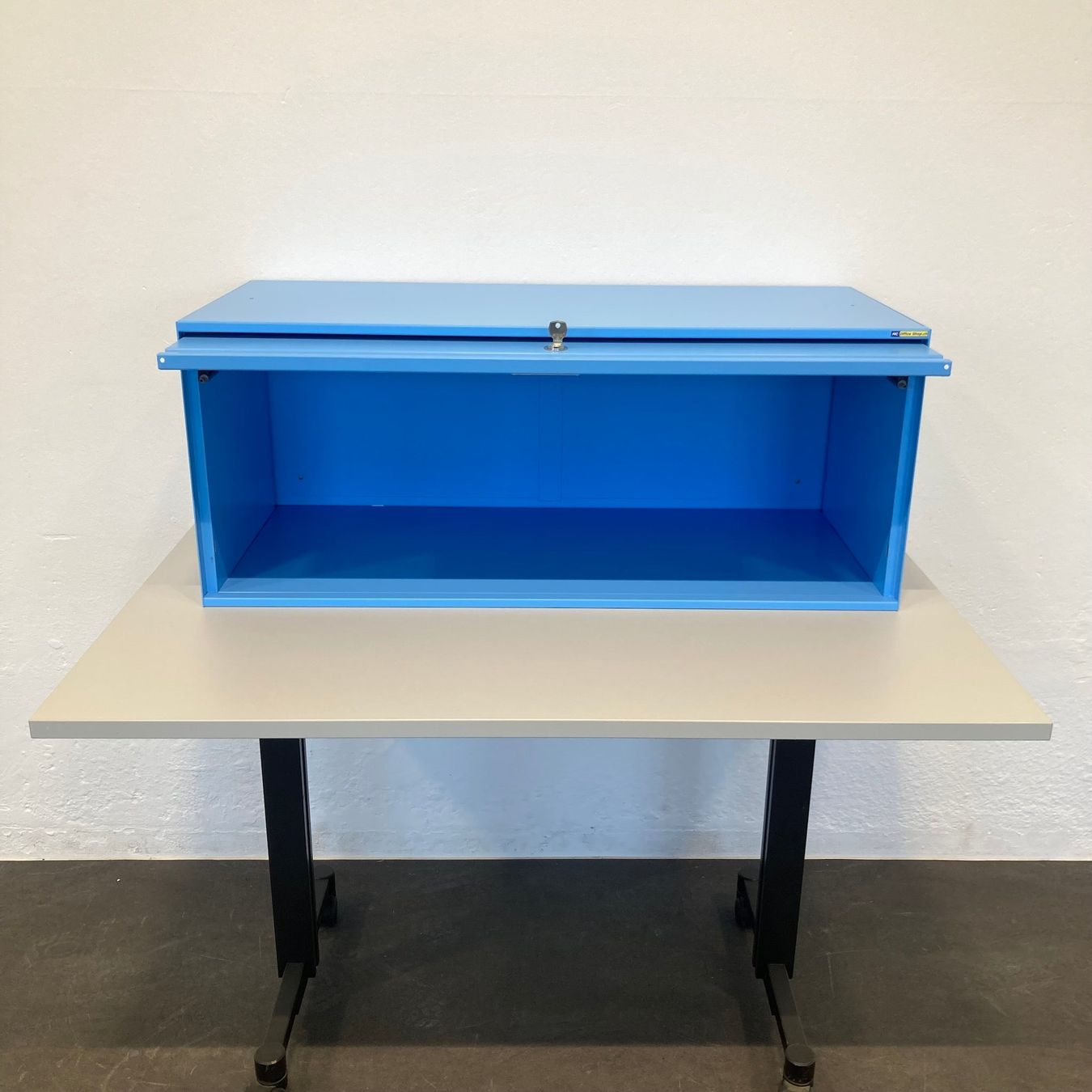 Lista Armadi: Lista Office LO Locker Modul Blassblau mit Schlüssel – Usato da Schönenwerd venduto da mcofficeshop 1