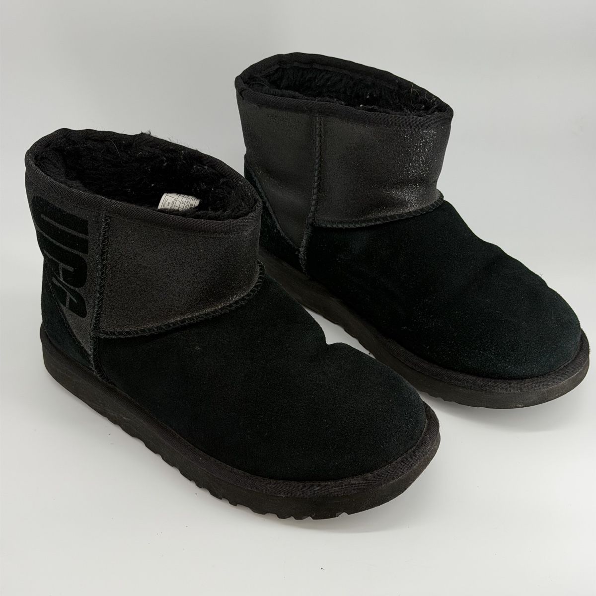 Ugg Scarpe da donna: Bottines UGG Noires, Taille 40 - – Usato da Vessy venduto da _Callidus_ 1
