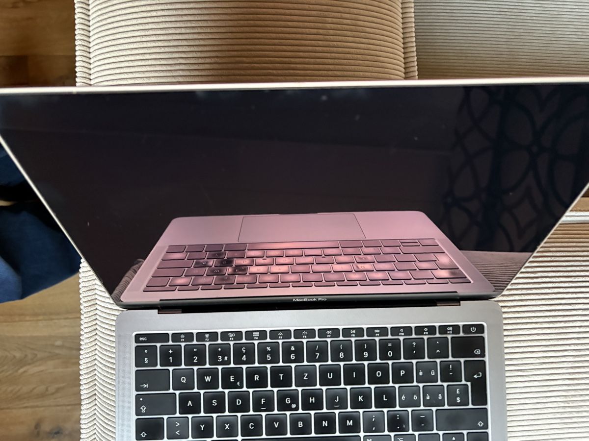Apple Notebooks: MacBook Pro 13” 2016/2017 – Gebraucht aus Rüschlikon von Jazzbo 3
