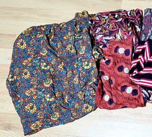 Kleiderpakete: Kleiderpaket 6 Teile gemustert Gr. S/M – Gebraucht aus Effretikon von lenalisa63 1
