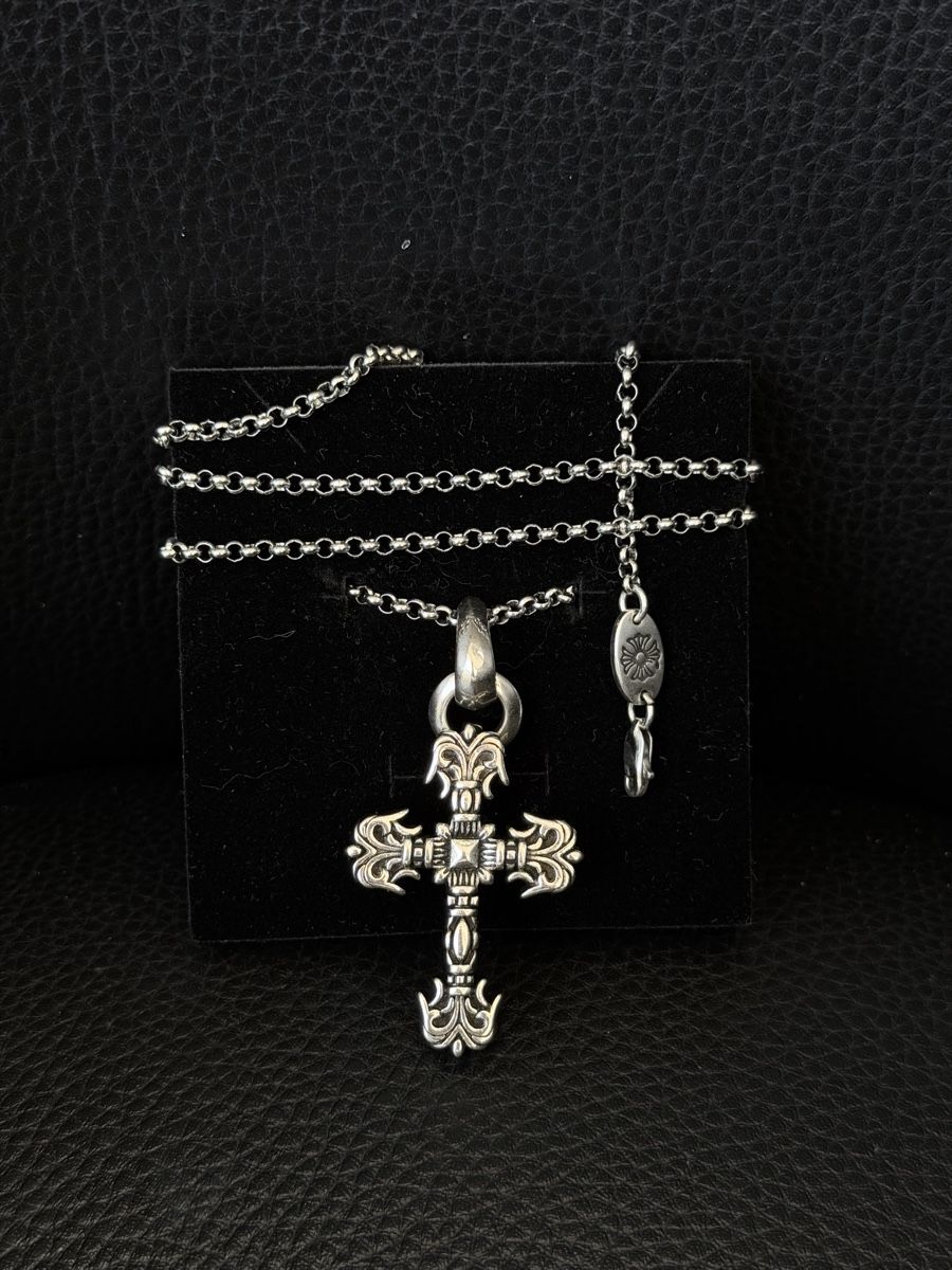 Chrome Hearts Catenine: Chrome Hearts Silver necklace – Nuovo (secondo la descrizione) da Köniz venduto da usernoname 2