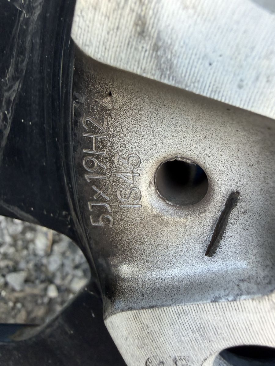 BMW Pneumatici & Ruote complete: Original BMW i3 19 Zoll – Usato da Mollis venduto da BSL10 7