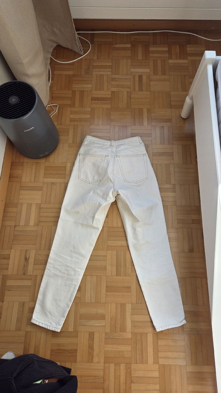 Topshop Jeans: Weisse Mom Jeans by Topshop – Usato da Zürich venduto da jul_l28v 2