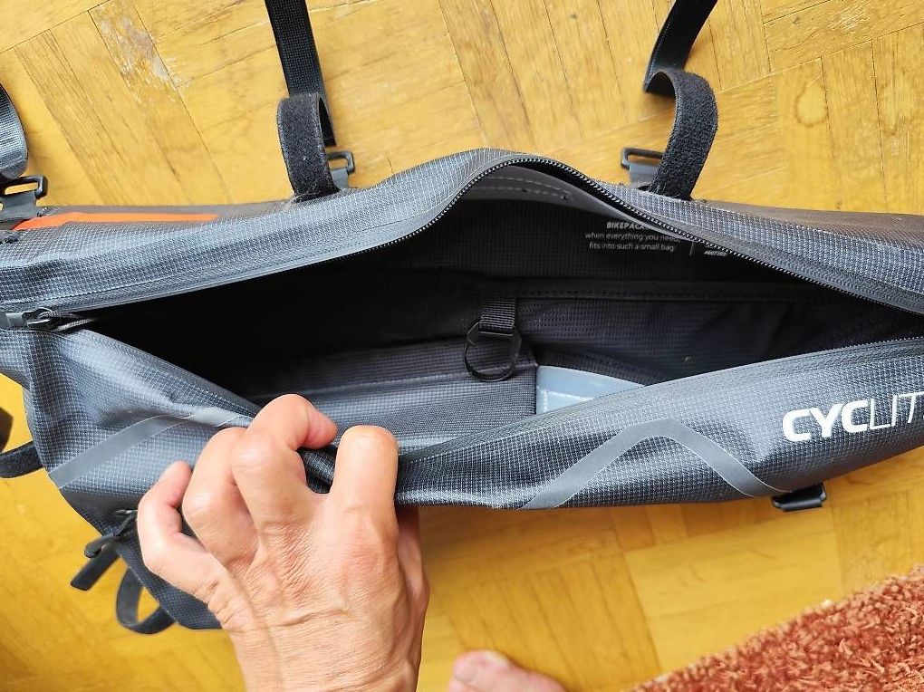 Taschen: Cyclite Frame Bag 3,6l Rahmentasche – Gebraucht aus Luzern von doris88 1