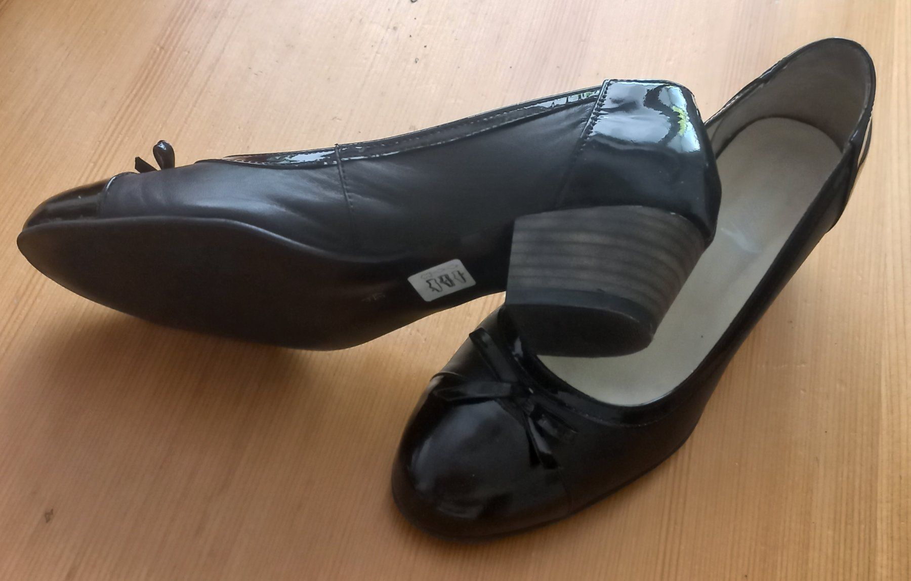 Chaussures femmes: Schuhe – D'occasion à Reinach BL par Niculescu 2