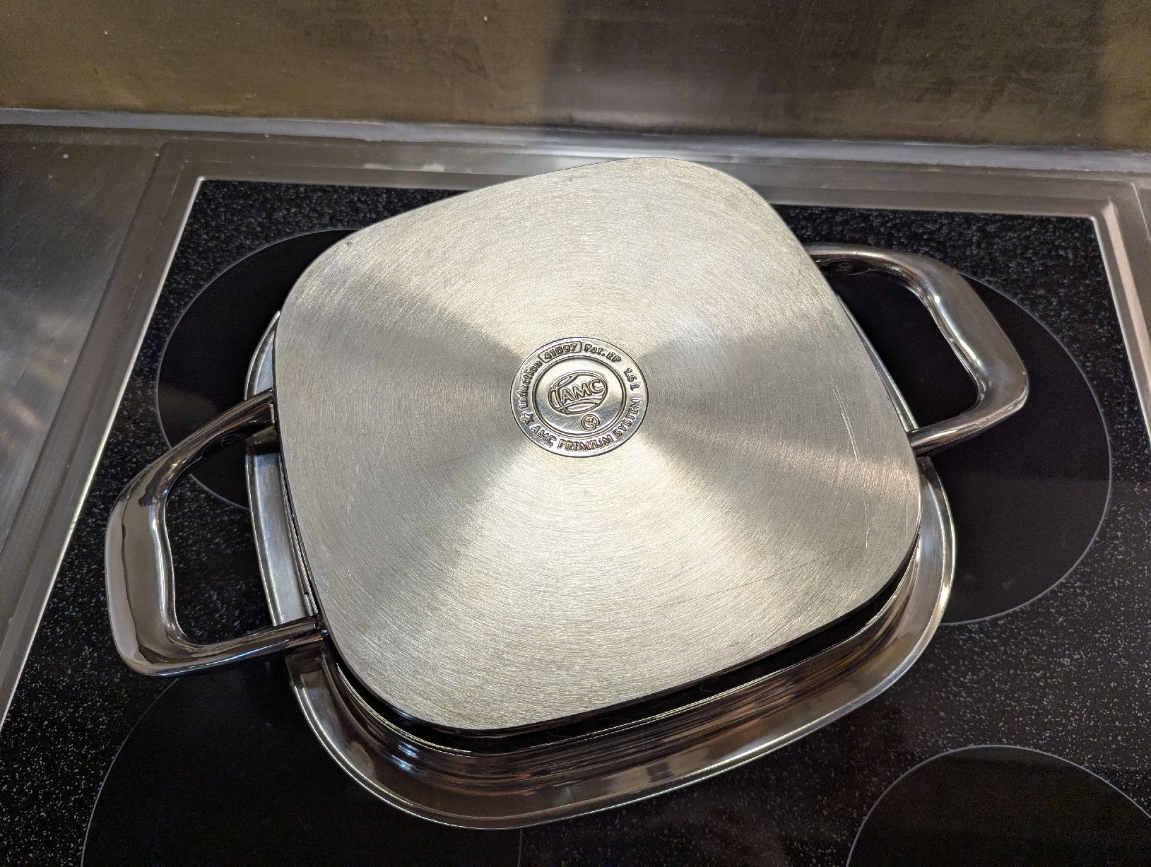 Casseroles: AMC casserole - Arondo Grill 28 cm – D'occasion à Lavigny par ann_jt7f 2