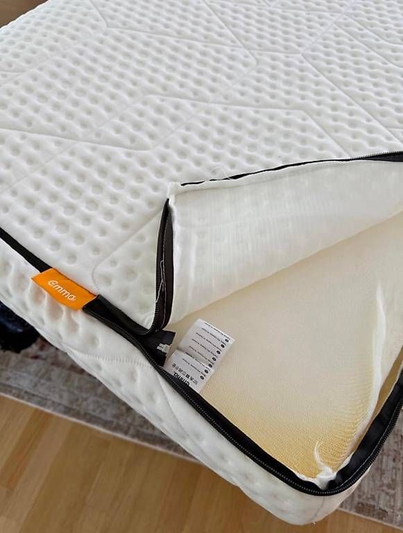 Matratzen: Emma Topper – Gebraucht aus St. Gallen von merjemahusic