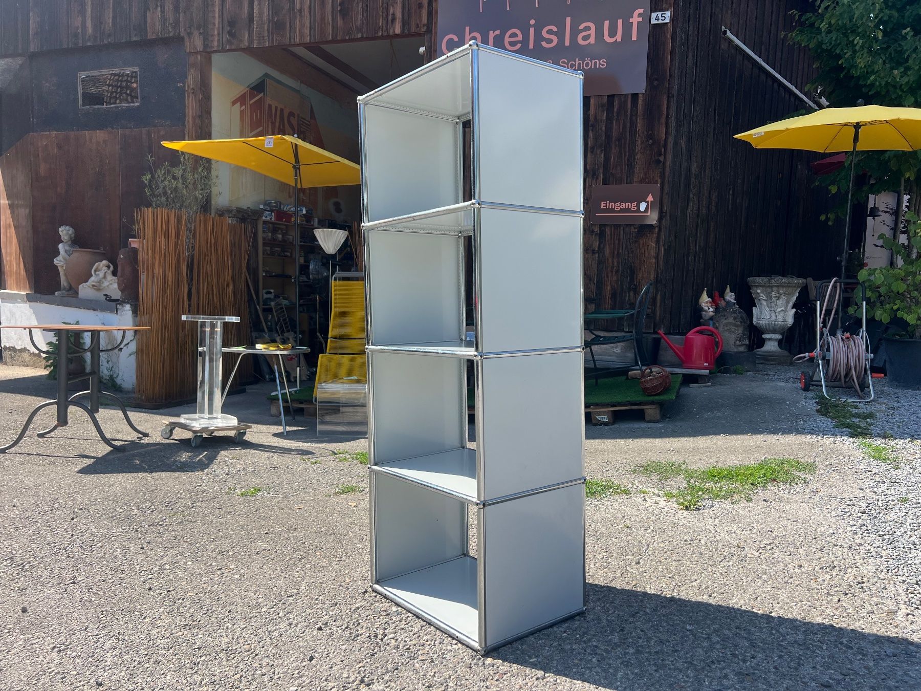 USM Scaffali: USM Haller Highboard - 4 Etagen Weiss – Usato da Otelfingen venduto da Yossi-68 1
