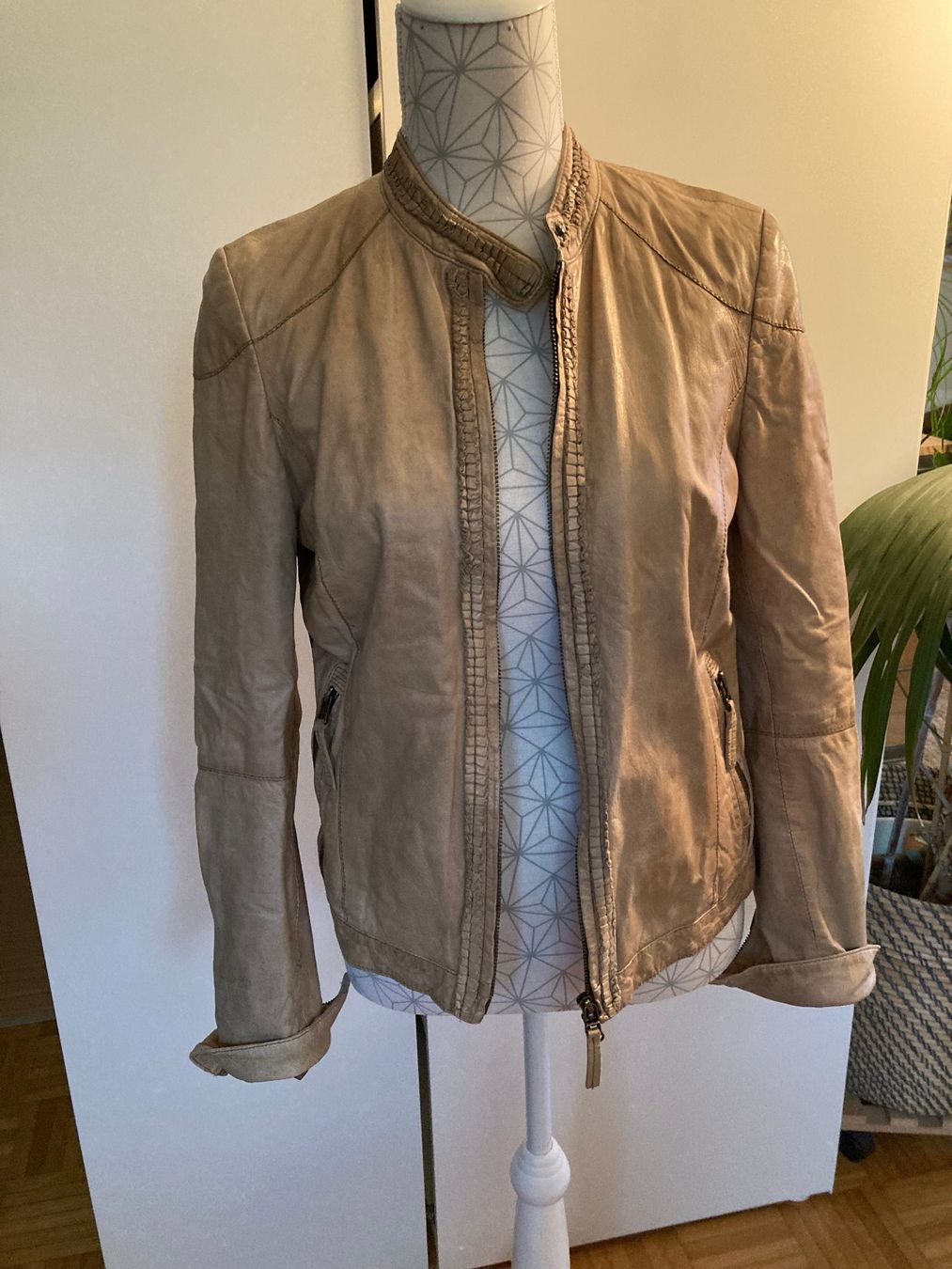 Nile Giacche: Nile Lederjacke hellbraun / beige, S – Usato da Hombrechtikon venduto da star8888