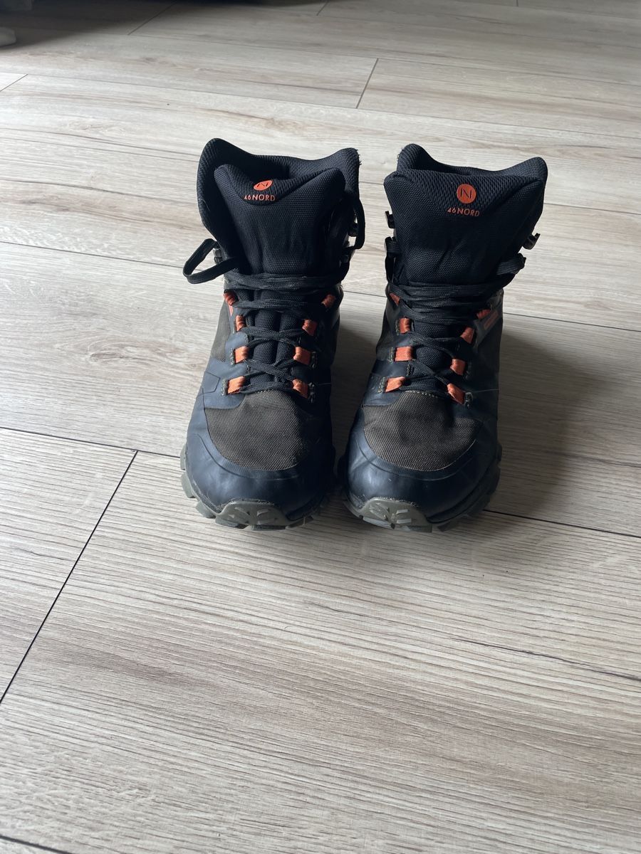 Scarpe da uomo: Wanderschuhe Gr. 40 – Usato da Zimmerwald venduto da fuerue 3