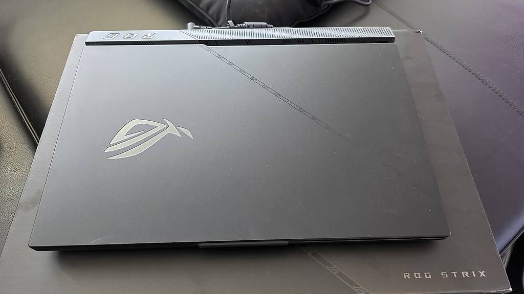 Notebook: ASUS Gaming Notebook RTX 4080 Ryzen 9 32GB RAM – Usato da Pfäffikon ZH venduto da Rhinsider 3