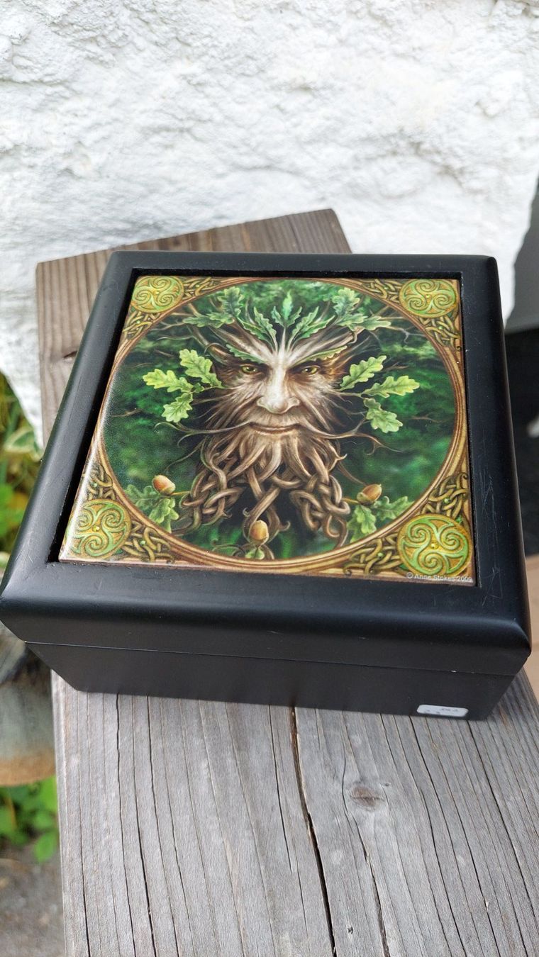 Portagioie: Boîte "Arbre de la forêt" – Nuovo e nell'imballaggio originale da Marsens venduto da carobazar 2