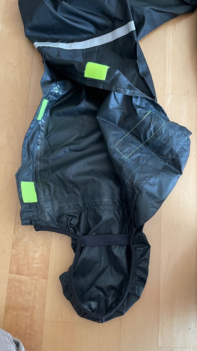 Decathlon Hosen: Regenhose schwarz, Decathlon, Grösse L – Gebraucht aus Rothenburg von Disney3 2
