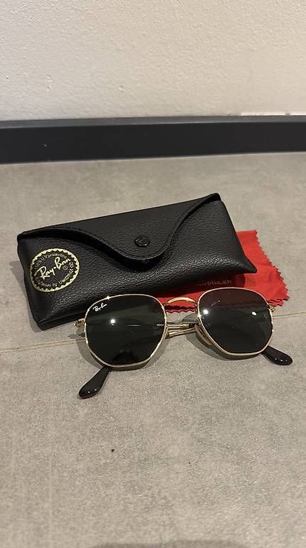 Lunettes & Verres: Ray-Ban Hexagonal – Neuf avec emballage d'origine à Cugnasco par StefanoStep