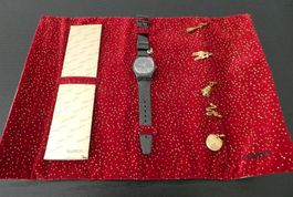 Swatch 2000 "World Party" mit Etui + 5 Charms, GZ 407