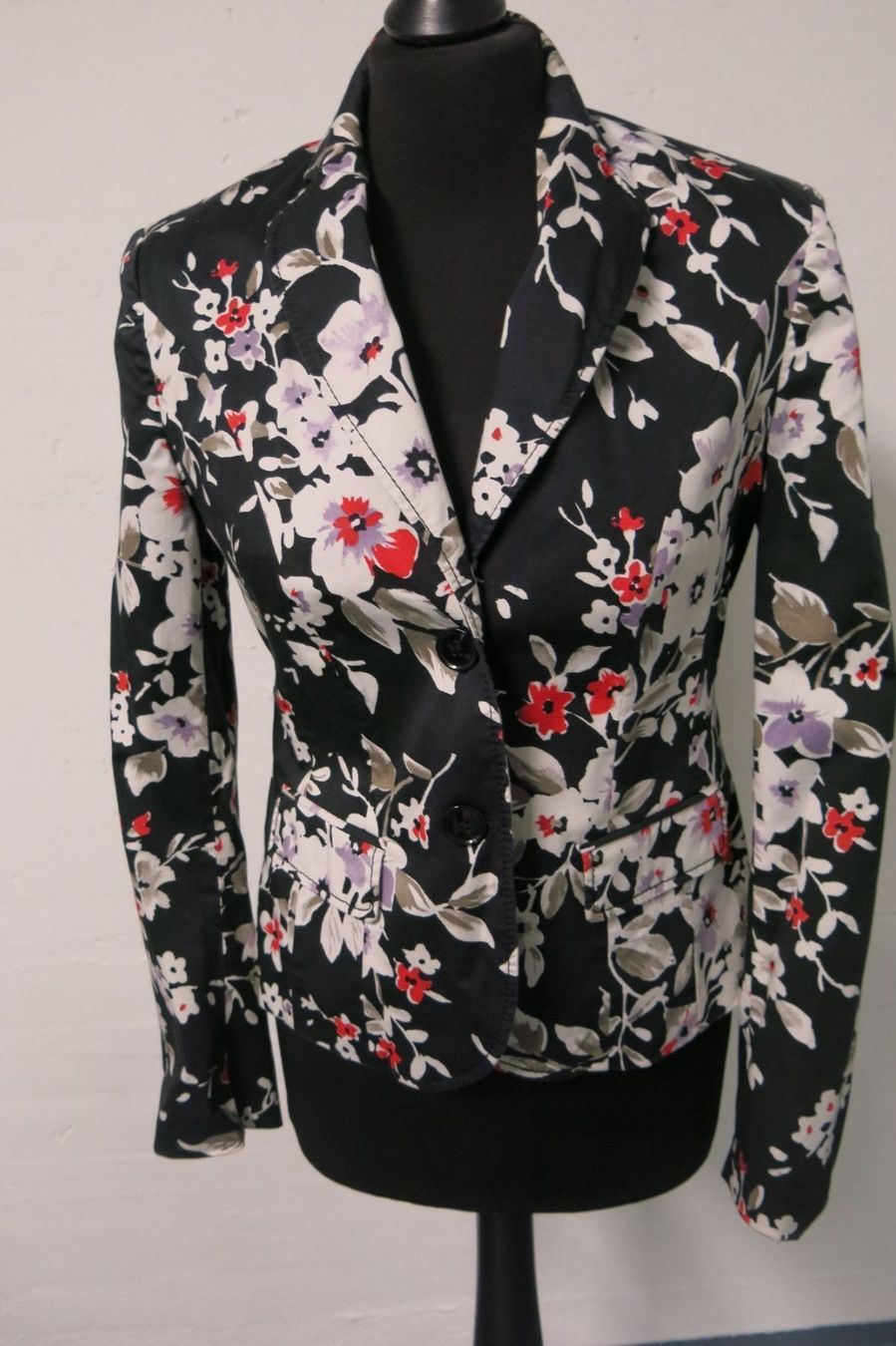 Giacche: Neuwertiger schöner Blazer – Nuovo (secondo la descrizione) da Buchs ZH venduto da Edelschmuck