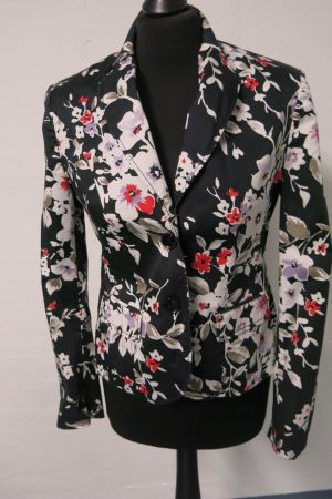 Neuwertiger schöner Blazer