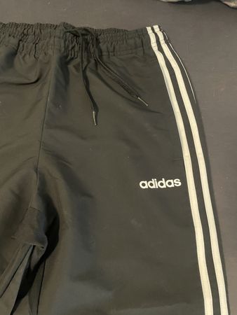 Pantalon de survêtement Adidas noir, taille M