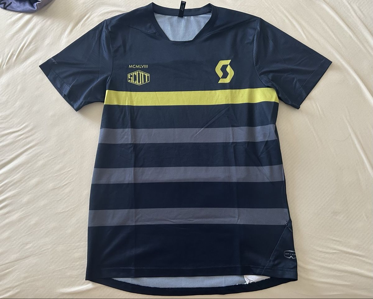 Scott Canottiere & Pantaloni: Scott MTB Trikot – Usato da Bettwiesen venduto da KK_1