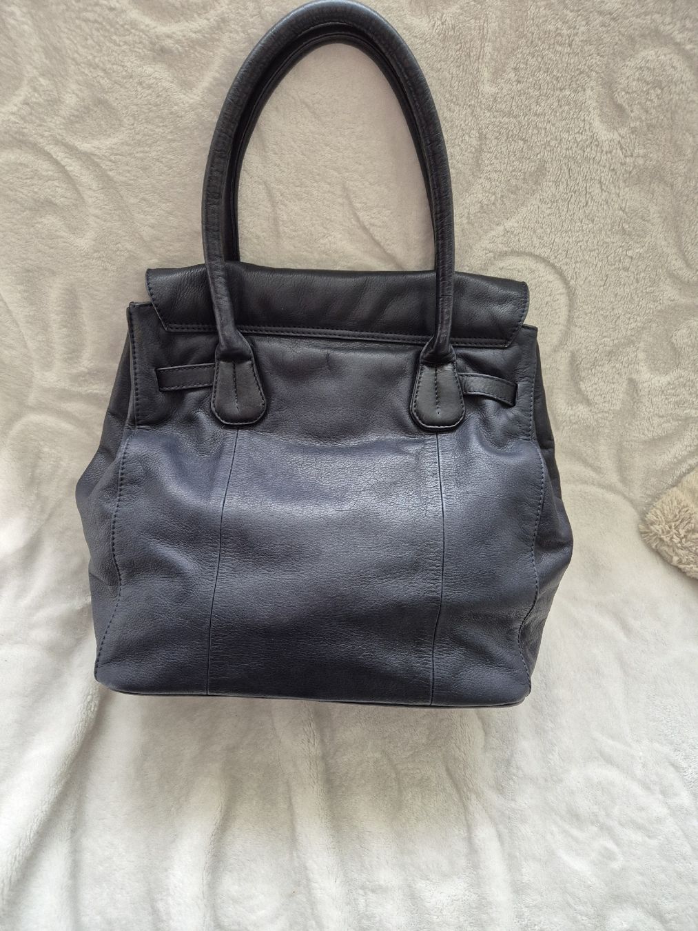 Marc O'Polo Taschen für Damen: Marc O'polo Handtasche Leder – Gebraucht aus Thalwil von Briscolina 1
