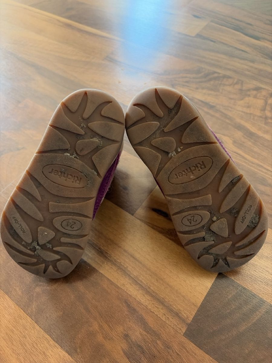 Scarpe per ragazze: Richter Schuhe, Grösse 24, gebraucht – Usato da Lützelflüh-Goldbach venduto da Jungle_Julia 3