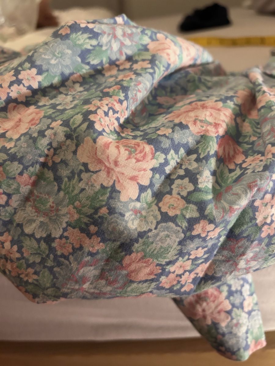 Jupes: Vintage Rockabilly Tellerrock, Blumenmuster – D'occasion à Kleinandelfingen par Doratschikov 5