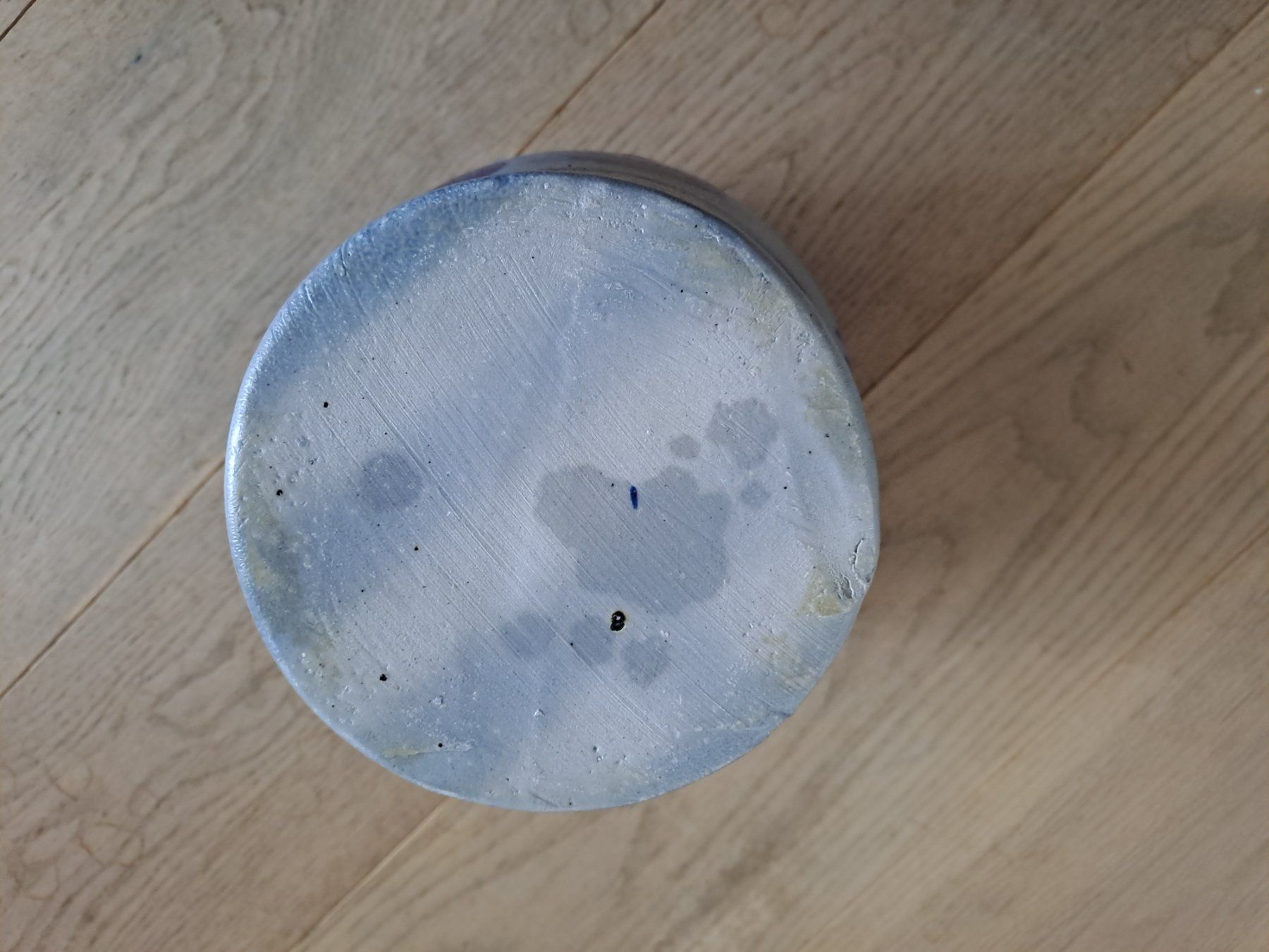Töpfe: Steingut Topf grau mit blauem Dekor gebraucht – Gebraucht aus Wängi von Raettli10 2
