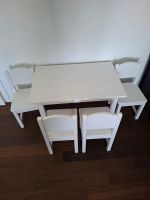 Kindertisch mit 4 Stühlen, Massivholz, Weiss, Top Zustand