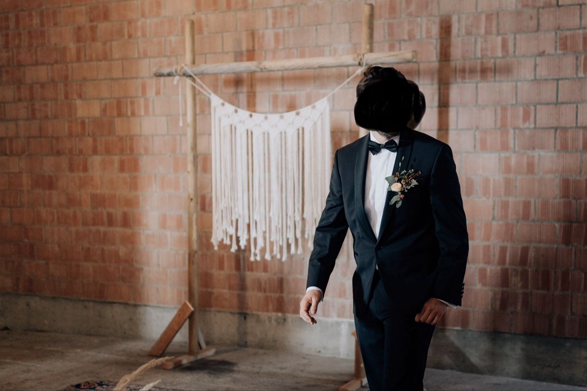 Completi: Wunderschöner Hochzeitsanzug/Massanzug – Nuovo (secondo la descrizione) da Remetschwil venduto da est_zk69 1