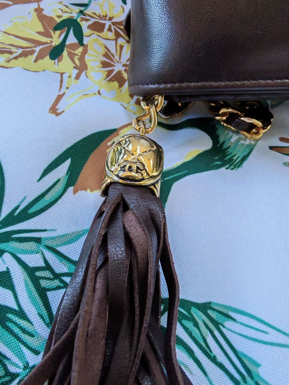 Chanel Borse da donna: Sac Chanel Vintage brun – Usato da Trélex venduto da autard 4