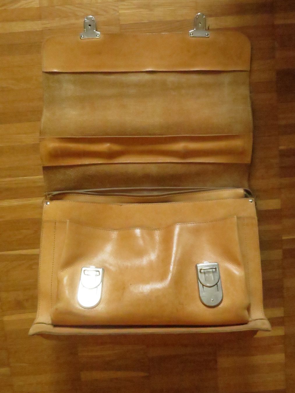 Valigie & Borse: Leder Mappe Vintage – Usato da Zwingen venduto da Tigertimmi 8