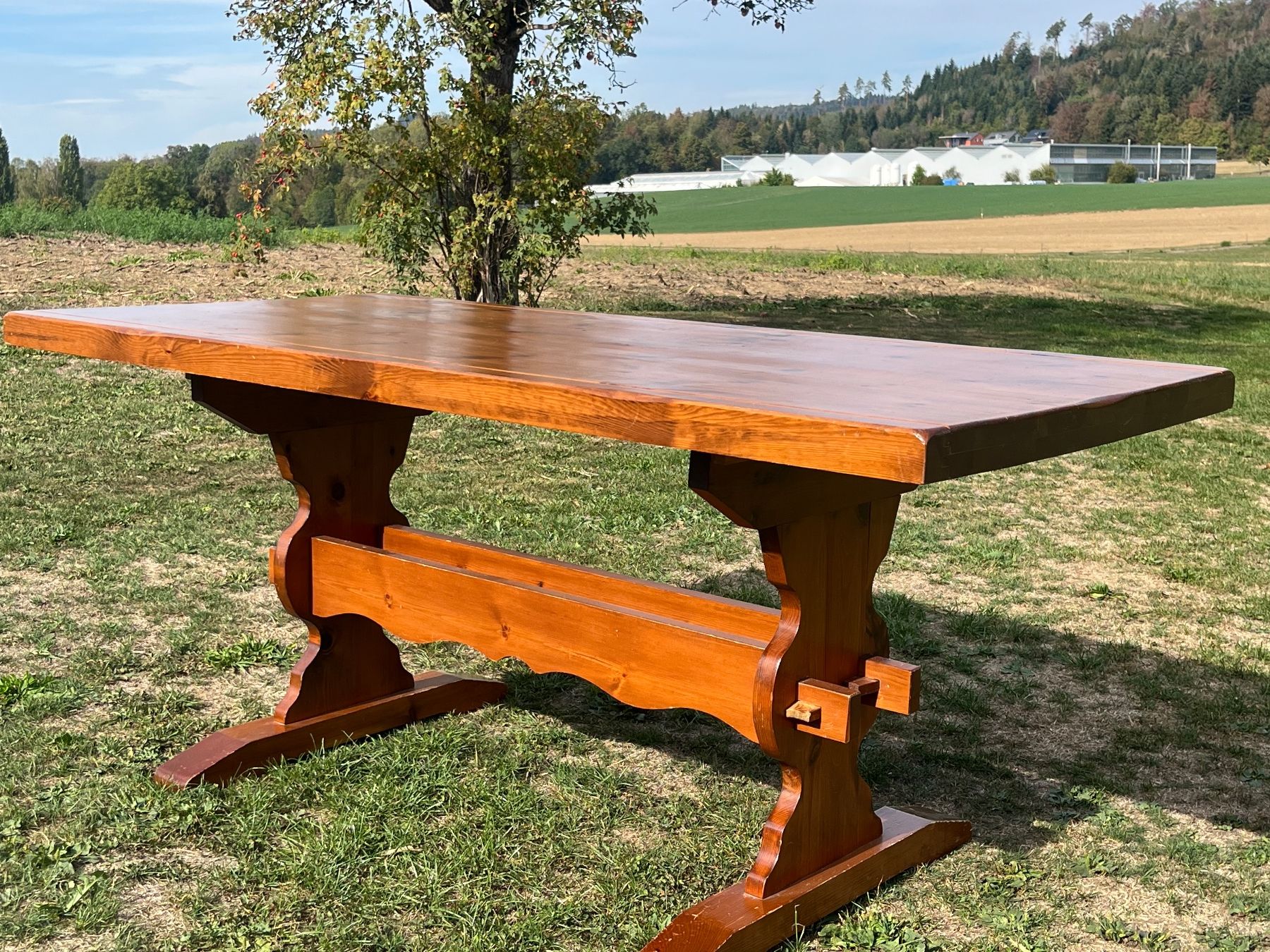 Tische: Tisch Massiv Holz – Gebraucht aus Allmendingen b. BE von juair 1
