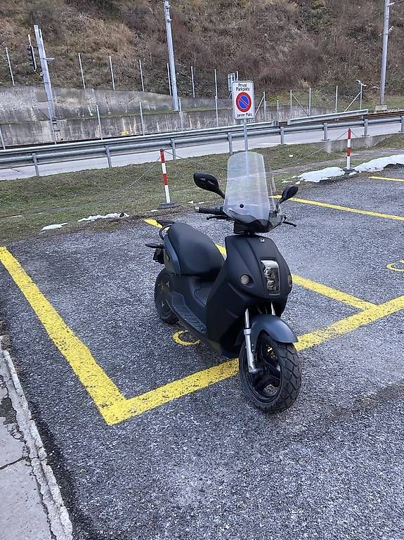Scooter: Vengo Elektro Roller – Usato da Glis venduto da Turbo_booster 1