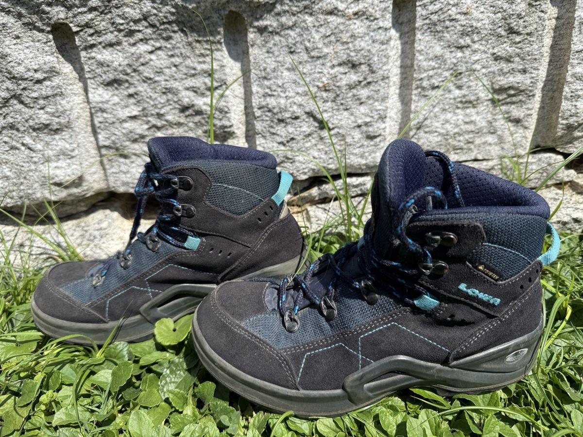 Lowa Schuhe für Jungen: Wanderschuh von Lowa 35 – Gebraucht aus Horw von nadine_zieht_um 1